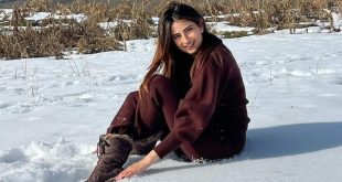Palak Tiwari Photo: बर्फ में क्यूट पोज देती नजर आईं पलक, तस्वीरें देख फैंस हुए क्रेजी